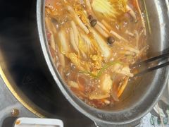 -禄婶鸡煲·打边炉