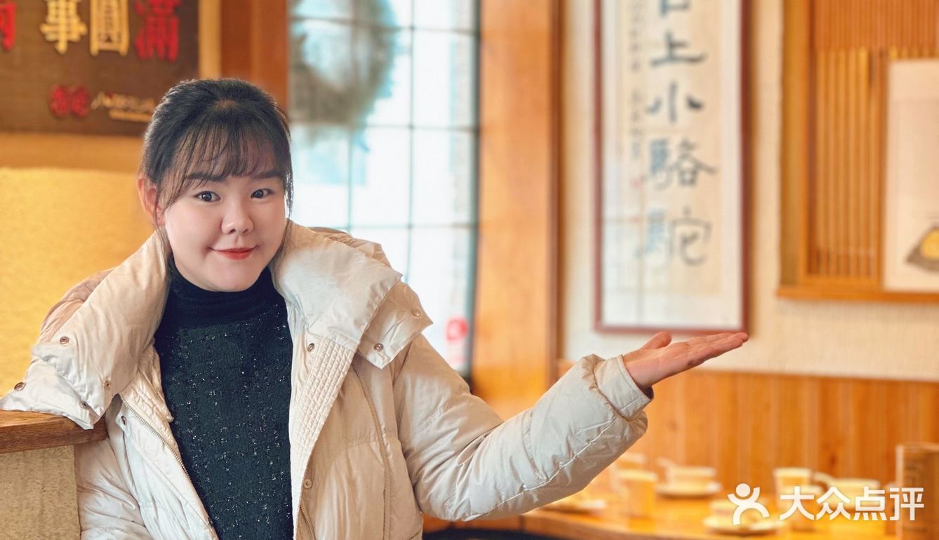 一定要带朋友来这家美食集合店，太赞了！
