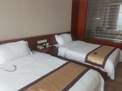 -兴芮温泉度假区