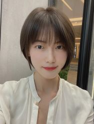 -丝语萱形象