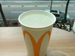 雪碧中杯-麦当劳(中山大道中店)