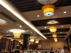 -假日花园主题餐厅