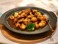 小土豆烧肉焖大连鲍-卫鼎轩·曹公馆(鼓楼店)