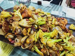 -烁佳海鲜大馅饺子