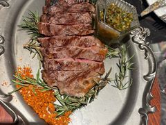 -LESCEDARS Brasserie Bistro香柏树