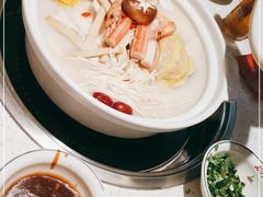 -三人行骨头王火锅(长寿店)