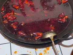 -旧街市鲜货老火锅(大光路店)