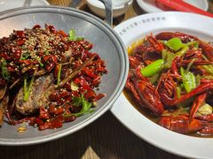 -叶派龙虾•招牌香辣蟹·海鲜(中海国际店)