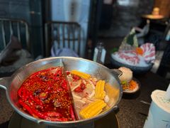 -湊湊火锅·茶憩(新中关购物中心店)