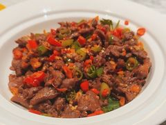 -渝信川菜 · 川味家常菜(财富购物中心店)