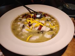 -胡马八破·川菜小馆(高新万达店)