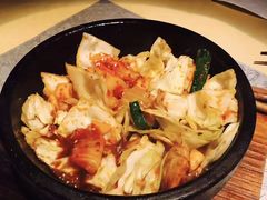 -穹六人间 people 6(岳阳路店)