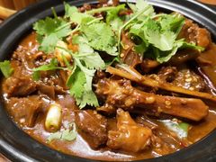 楚雄魔芋烧老鹅-老滇山寨•云南特色菜•地方菜•民族风情歌舞表演(金碧店)