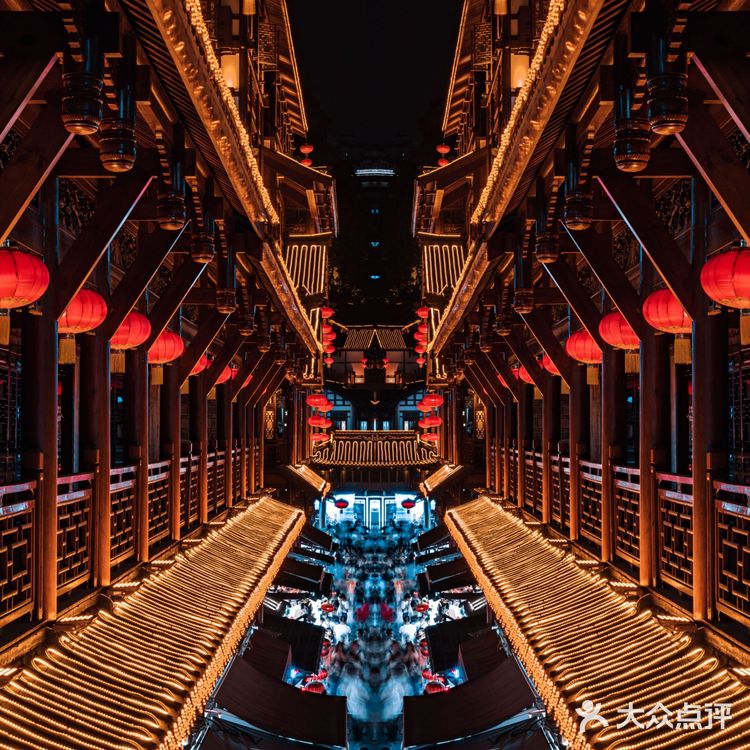 重庆暑假游攻略🔥洪崖洞新旧机位大盘点
