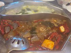 -鼎汇丰重庆老火锅(鞍顺园店)