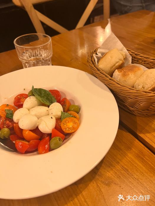 La Vite意大利餐厅酒馆(乌鲁木齐店)图片