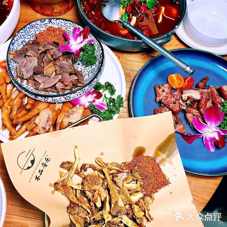 成都 这么美的地方我不允许你没来过