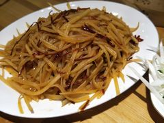 酸辣土豆丝-香满园春饼·家常菜(东大桥店)
