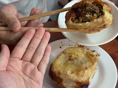 -宝瑞门钉肉饼店