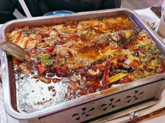 -海盗船. 龙虾烧烤. 酒馆