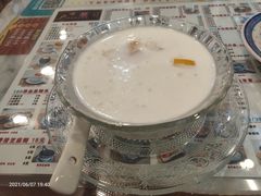 -广信牛奶甜品世家(台东店)