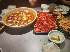 -川芙蓉·市井老川菜(长寿路店)