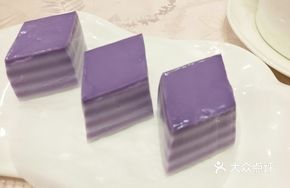 Coconut Jelly Cake