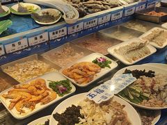 -鱼满舱·鲜活海鲜·正宗鲁菜