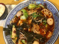 -江湖餐厅–重庆九宫格老火锅