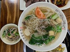 -牛小隆牛肉面馆(四牌楼店)