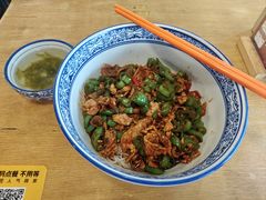 农家小炒肉拌粉-赣南粉局·江西小炒·锅气炒粉(人民广场店)