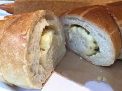 芝士粒粒法包-PAPER STONE BAKERY(天环店)