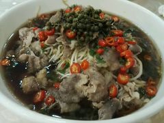 -马尔龙新疆饭店·清真(瑞景店)