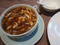 海鲜酸辣汤-夜上海(新天地店)