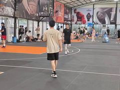 -洛克公园·篮球·足球(三林店)