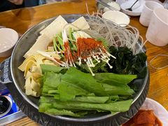 -喇喇排骨火锅·传统韩式脊骨汤(望京西园总店)