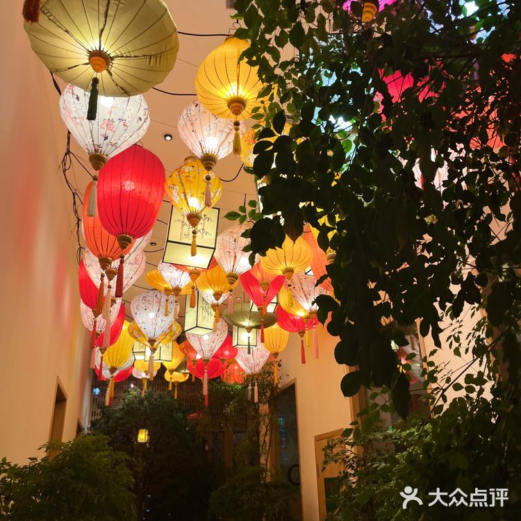 火锅届“爱马仕”, 用波士顿龙虾做锅底!