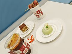 白柚红果丝绒拿铁-Seesaw Coffee(西岸凤巢店)