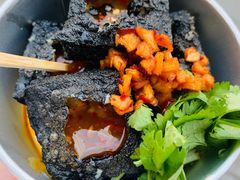 -黑色经典臭豆腐·湖南特产(坡子街店)