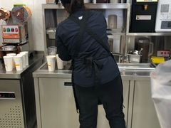 -CoCo都可(北京西站北广场店)