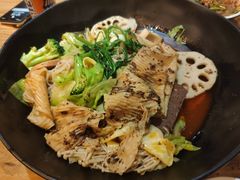 -万记麻辣烫国展总店