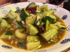 -捌贰虾蟹·江湖菜馆(江汉路店)