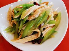 西芹腐竹-北京小肠陈饭庄(方庄店)