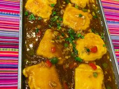 -香巴拉云南餐厅(华莱坞店)