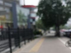 -麦当劳(展览路店)