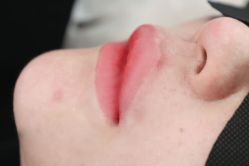 -轻妆Feel·半永久纹眉眼线