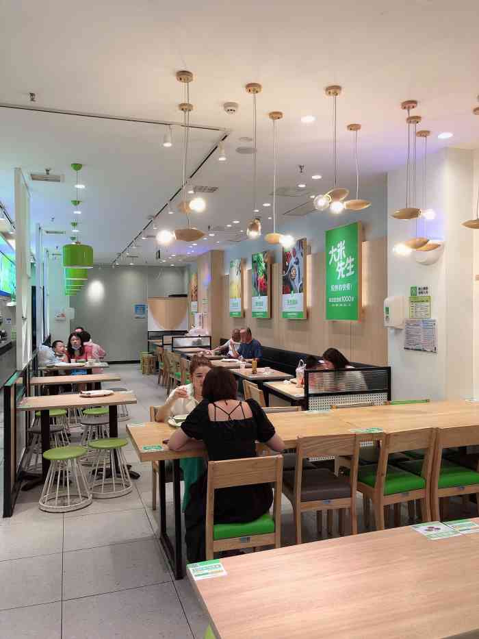 大米先生(江汉路店)-"推荐理由:效率高,速度快,味道好照片是.