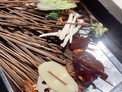 -钢管厂歆瑞源油卤串串香(春熙路太古里店)