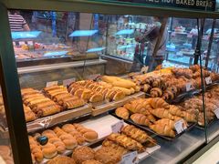 -巴黎贝甜(宜山路店)