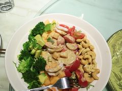 海鲜牛油果沙拉-烛影拾光观景餐厅·创意菜·摄影·小提琴(大唐不夜城店)